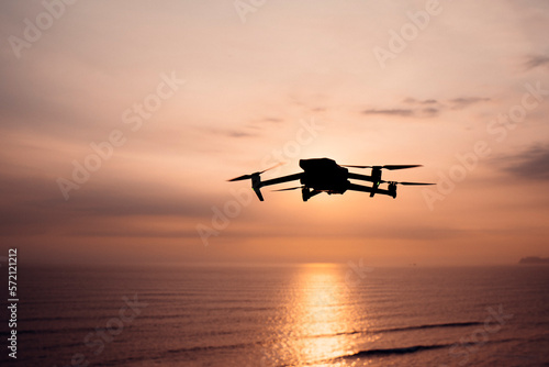 mavic 3 drone sunset peru, drone life, drone peru, wallpapers, fondo de pantalla, tecnologia con drones, lima, foto portada 