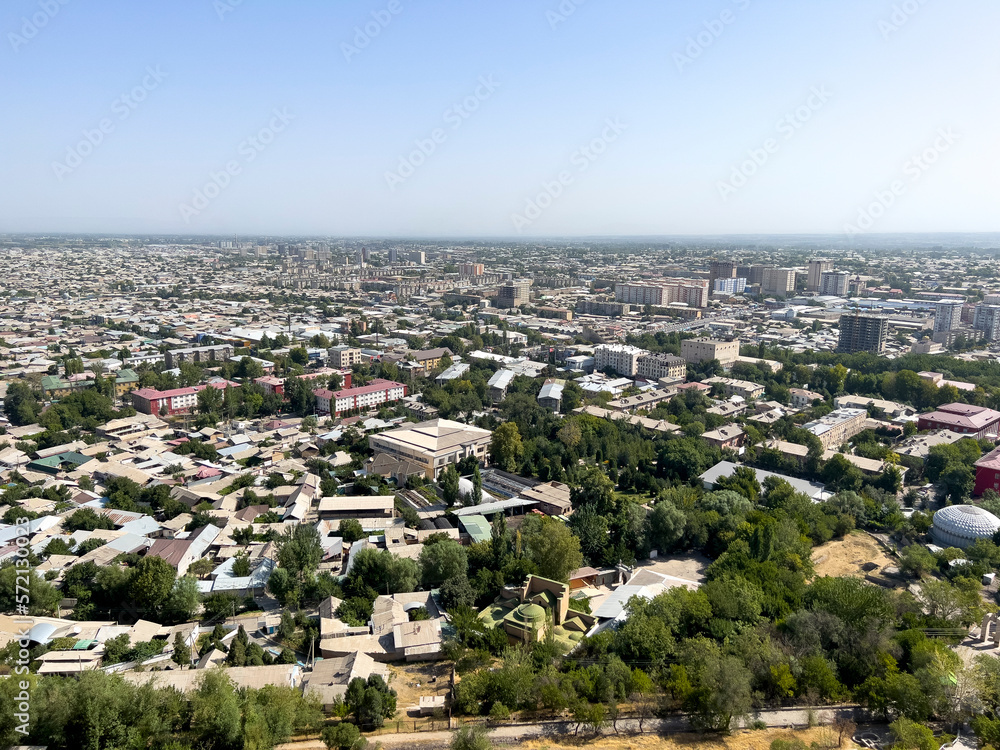 The center of the city of Osh.