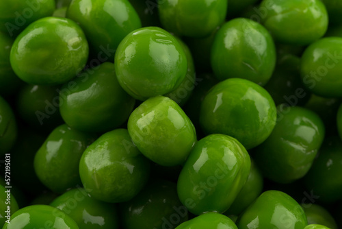 Green peas vegetable © romantsubin