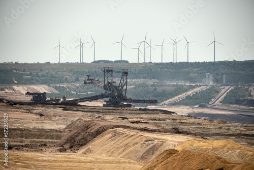 Braunkohletagebau und Windkraft