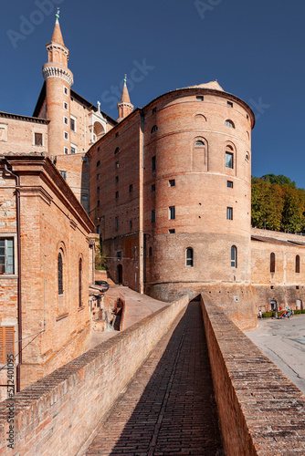 Fotografie View of Urbino's downtown city