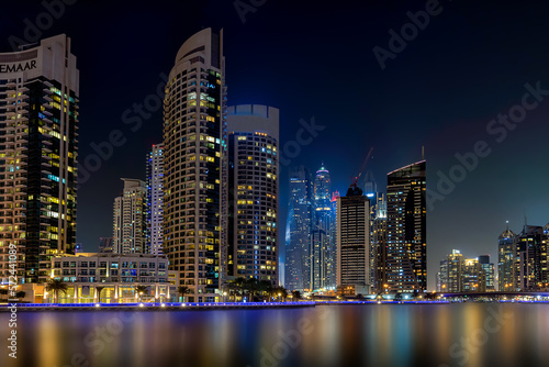 Dubai Marina - at night © Uwe