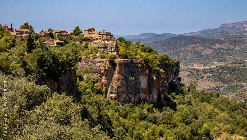 Panoramic photograph of the location of the town of Siurana, on top of the mountain, Tarragona, Spain