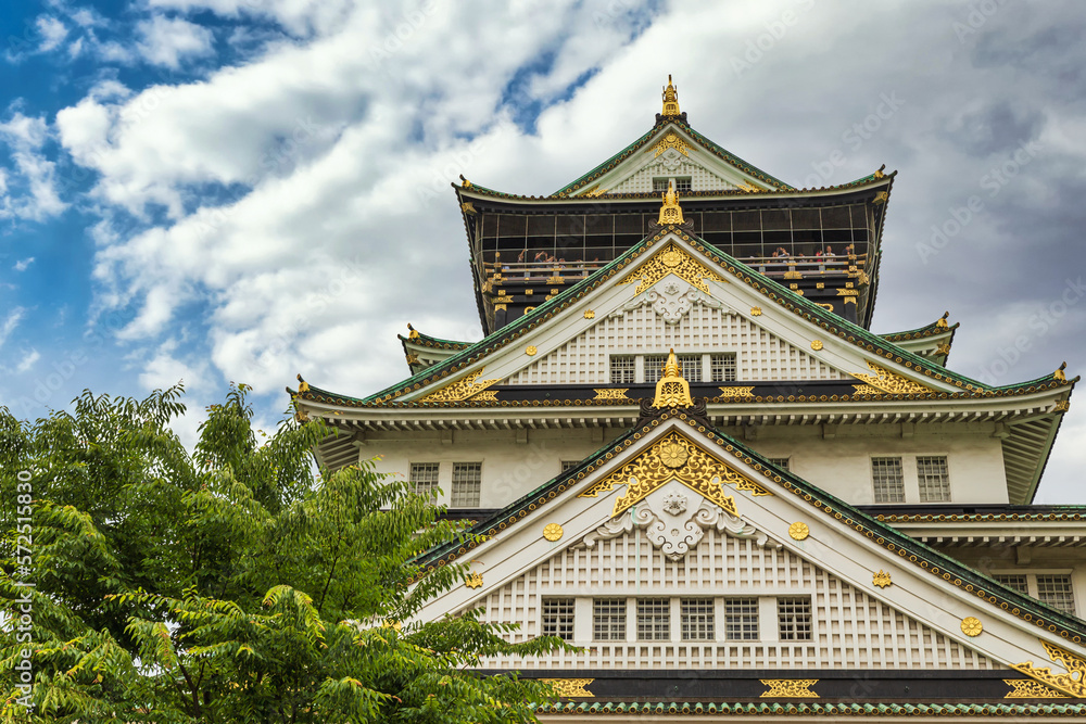 Beautiful old building of Osaka Castle, famous touristic location in Japan