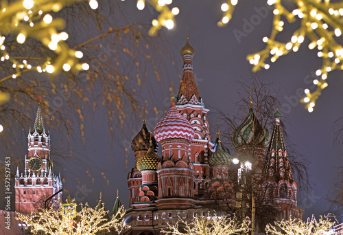 the kremlin and St. Basil's Cathedral at night