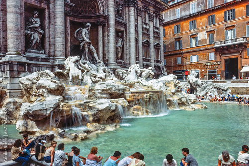 Fontana di trevi in rome in the 80s