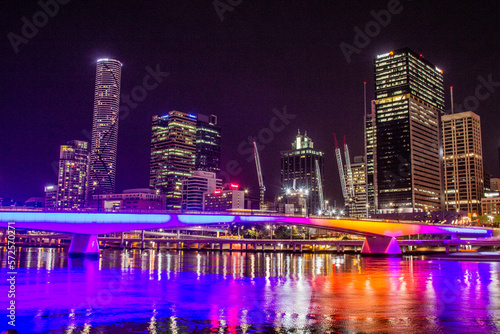 Wallpaper Mural Night scene of Brisbane city and Victoria Bridge from South Bank Torontodigital.ca
