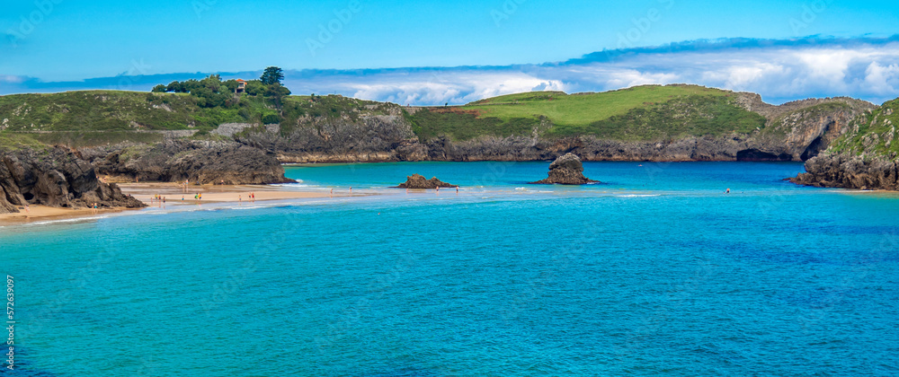 Coastline and Cliffs, Borizu Beach, Protected Landscape of the Oriental Coast of Asturias, Celorio, Llanes, Asturias, Spain, Europe