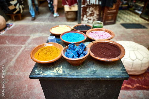 Marrakesch und seine Märkte voller Kunsthandwerk in sämtlichen Farben und Formen