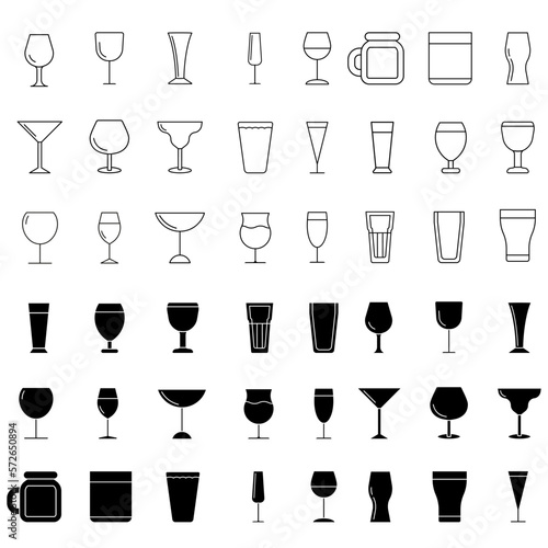 Wineglass icon vector set. alcohol drink illustration sign collection. goblet symbol. Bar logo.