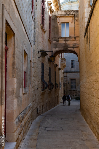 Fototapeta Naklejka Na Ścianę i Meble -  passage maltais