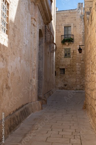 Fototapeta Naklejka Na Ścianę i Meble -  ruelle maltaise