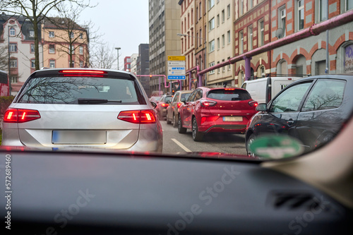 Viel Verkehr in Frankfurt zum Feierabend.  © zenturio1st