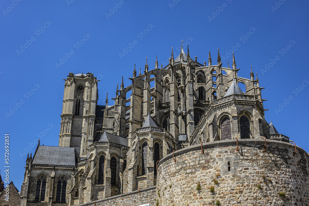 Architectural fragments of Le Mans Roman Catholic cathedral of Saint Julien (Cathedrale St-Julien du Mans, VI - XIV century). Le Mans, Pays de la Loire region in France.