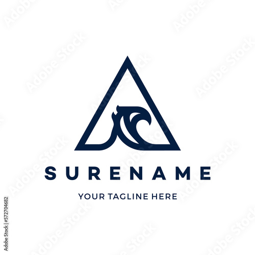 Abstract triangle pyramid eagle hawk head logo design vector illustration modern simple custom logo design inspiration