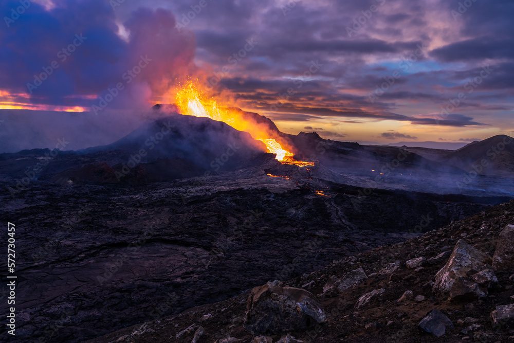 Fototapeta premium Fagradalsfjall volcano in the evening
