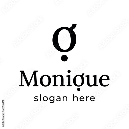 premium monogram logo icon with letter Q for cosmetics, hotel, spa, clothing brand and bags
