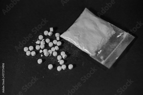 cocaines drug pictures, heroin drug closeup photos