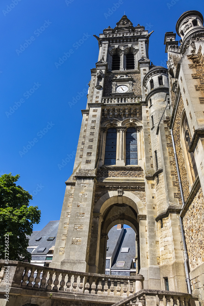 View of Saint Benoit Church (Eglise Saint-Benoit du Mans). Saint Benoit Church built for the first time in the XII century, rebuilt in XVI century. Le Mans, Pays-de-la-Loire, France.