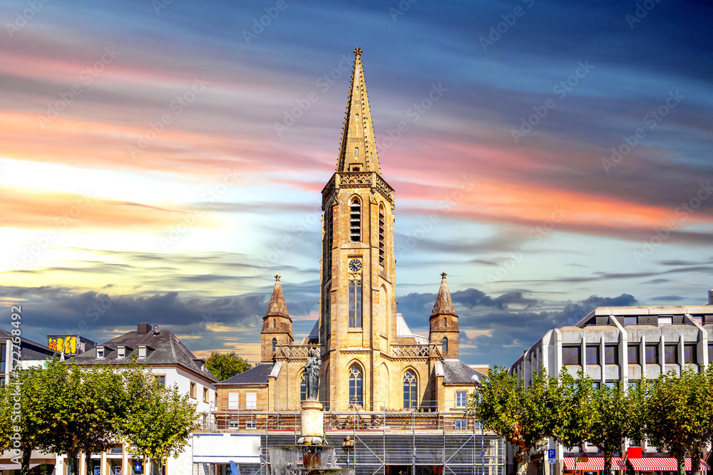 Naklejka premium Kirche, Altstadt, Saarlouis, Saarland, Deutschland 