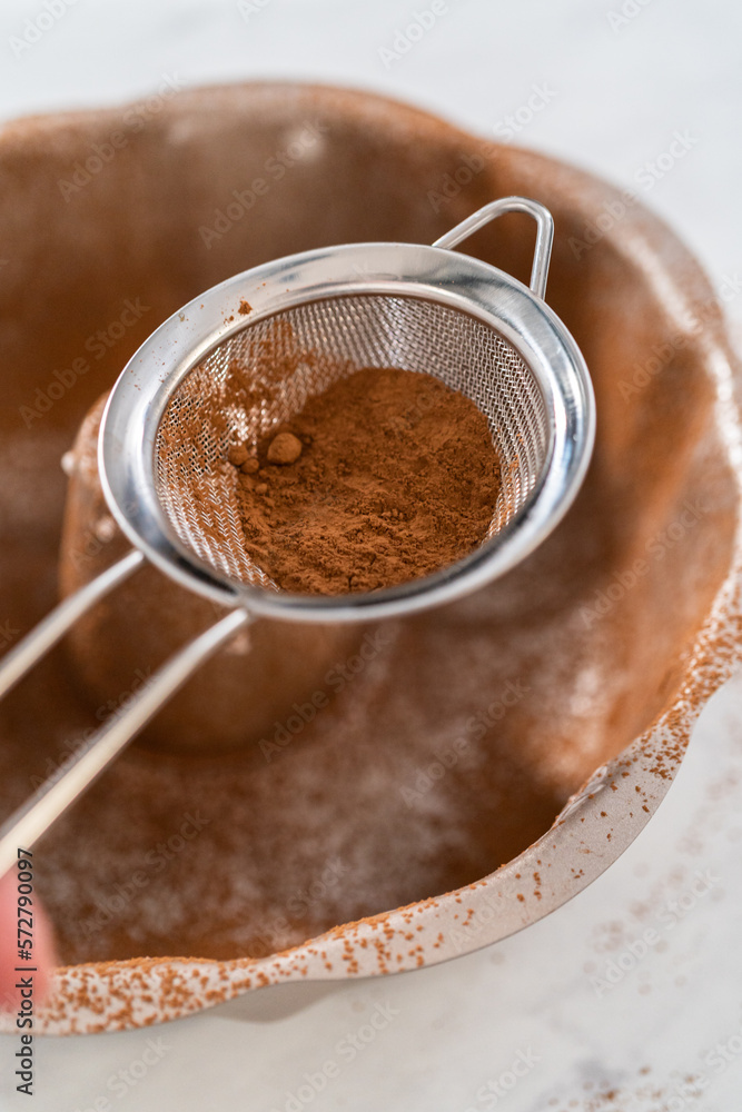 Gingerbread bundt cake with caramel filling Gingerbread bundt cake with caramel filling