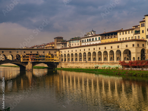 Ponte Vecchio Duomo catedral de la Ciudad de Florencia en Italia
