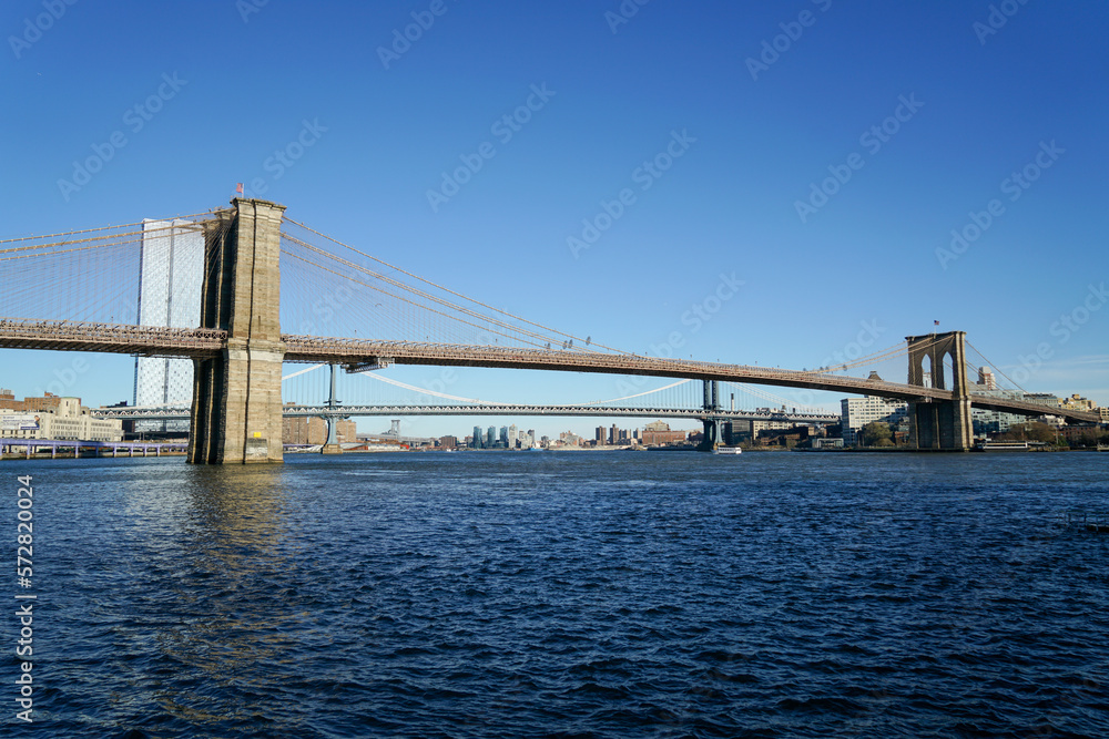 Wide view of the Brooklyn Bridge in New York City
