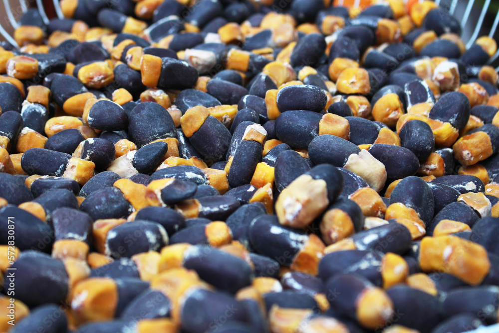 Obraz premium Pictures Afzelia xylocarpa is used for cultivation