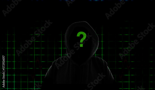 Dunkle Person mit Kapuze als Silhouette vor einem dunkelm Hintergrund