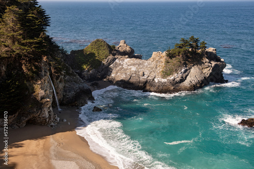 Wallpaper Mural Julia Pfeiffer Burns State Park Torontodigital.ca