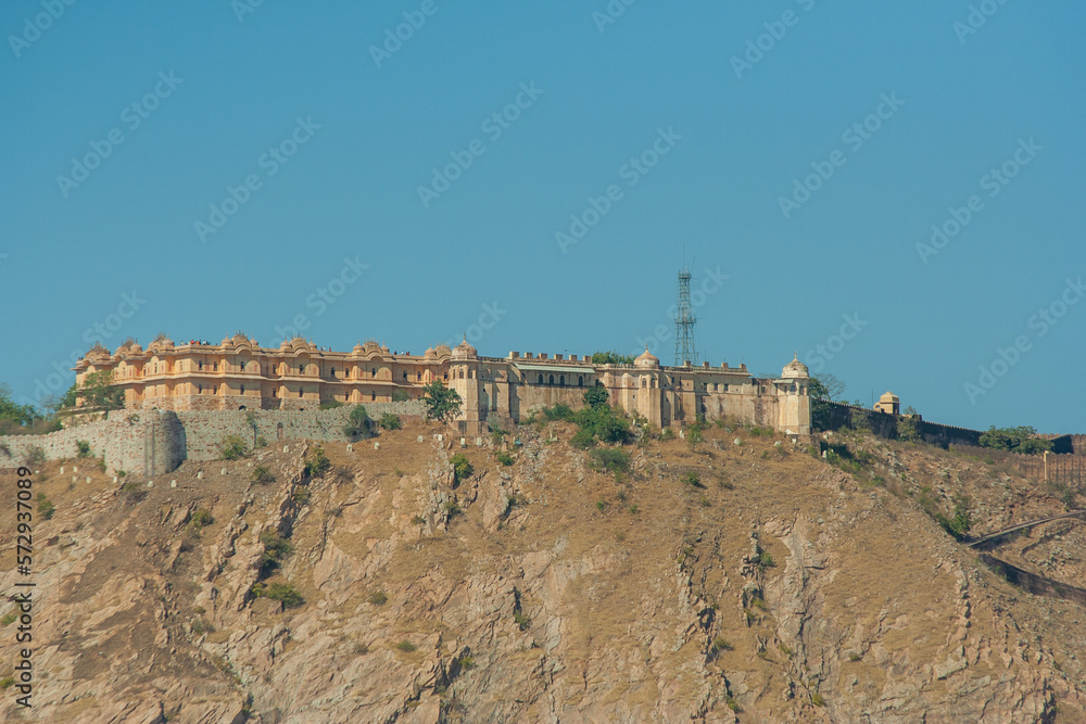View of the amber fort in Jaipur from the front