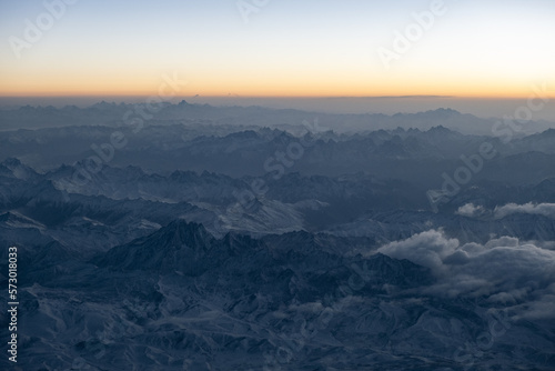 Landschaft aus dem Cockpit aufgenommen.  © romanb321