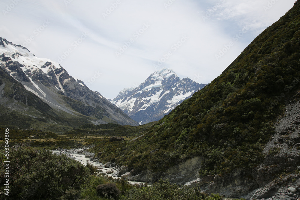 Mountains in new zealand