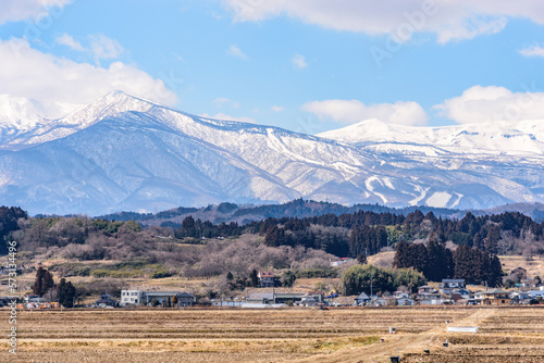 早春の蔵王山麓 