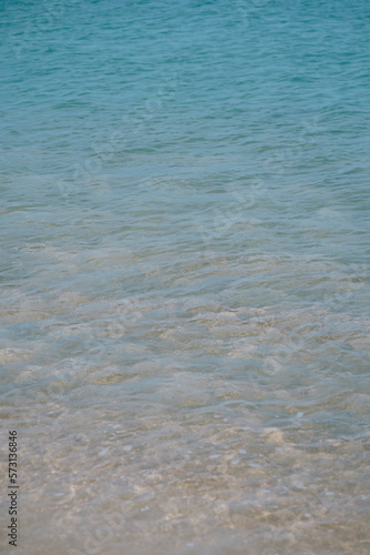 Fototapeta Naklejka Na Ścianę i Meble -  blue ocean beach tropical background