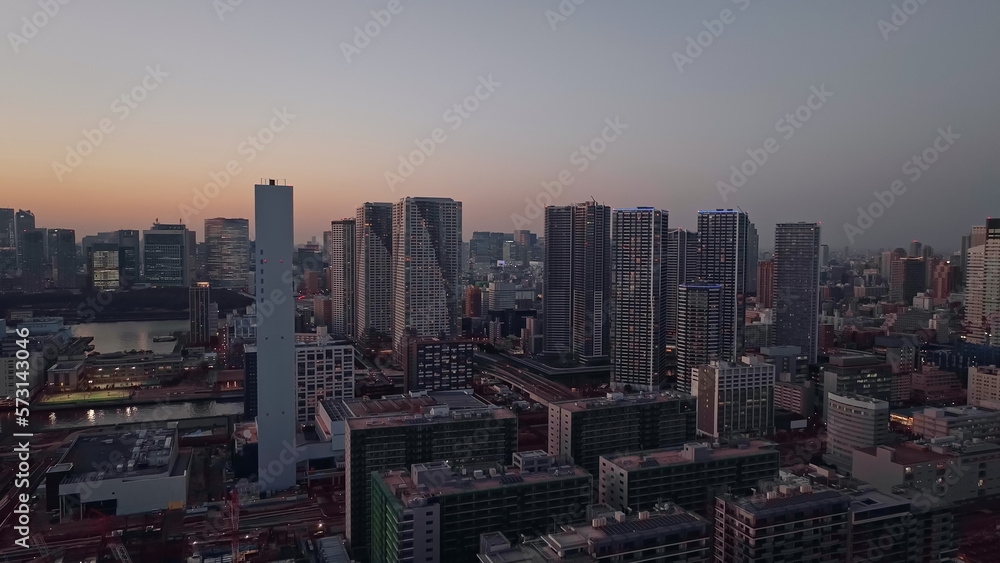 都市の夕景　空撮