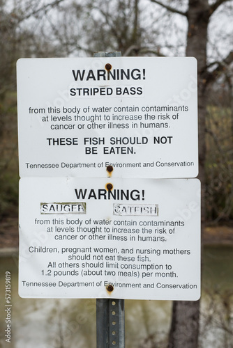 Effluent from the Kingston Coal plant means that the fish in the Clinch river are unedible in Harriman, Tennessee, USA.