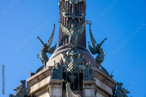 architecture barcelone barcelona barcelonetta christophe colomb photo