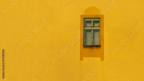 Minimalist wall exterior building © caiquame