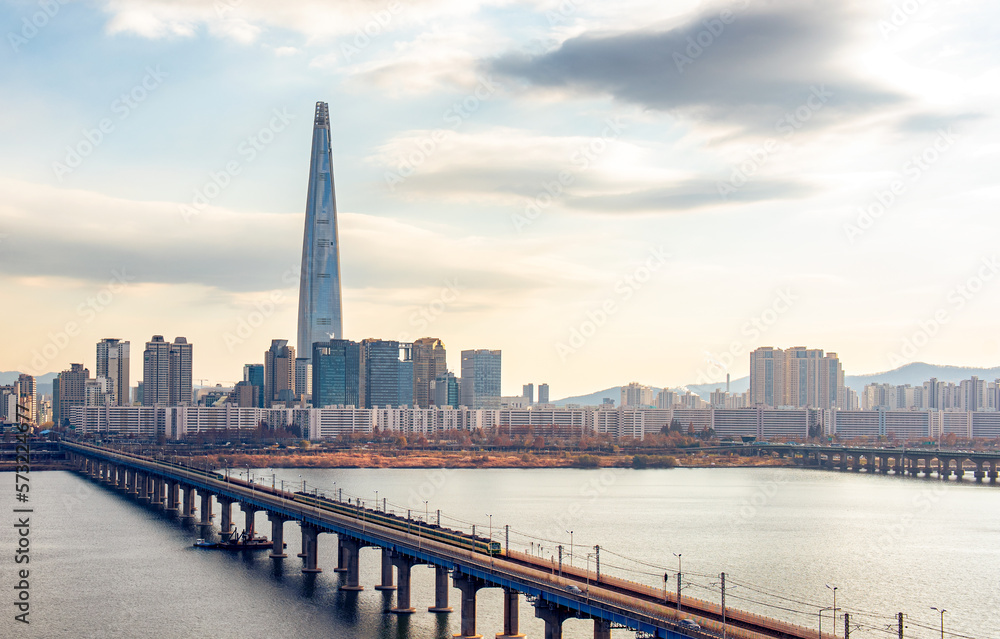 city skyline at sunset, Seoul, South Korea.