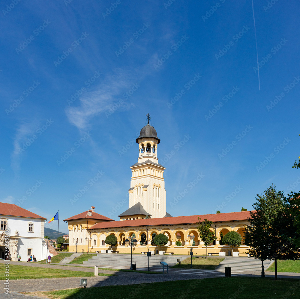 The beauty of Alba Iulia_Building