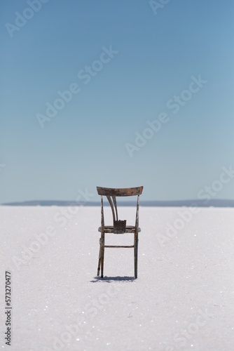 chair and salt, tuz gölü