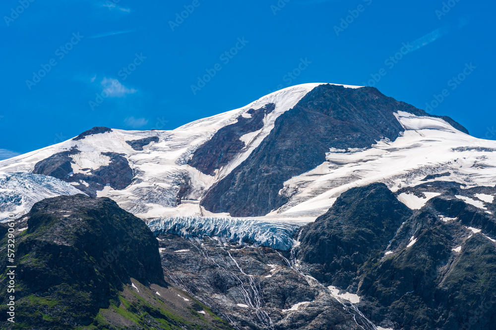 Fototapeta premium Switzerland 2022, Beautiful view of the snow Alps