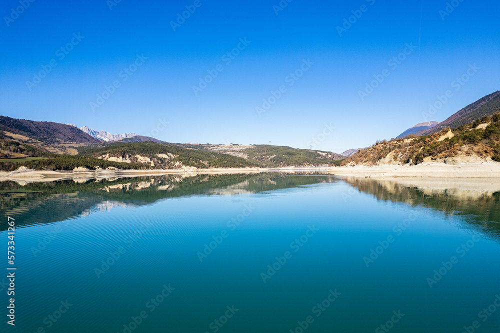 Un paysage de rêve : le lac de Monteynard