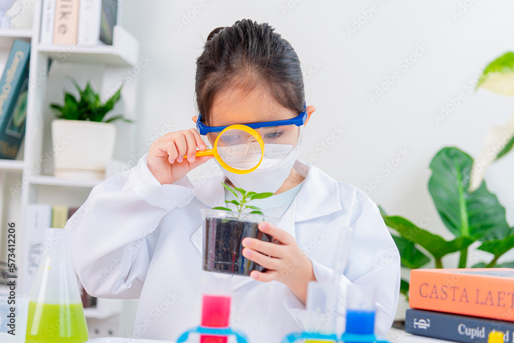 Asia little girl science Asia little girl science