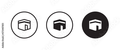 Sharif Kaaba, Mekkah and Madina Pak sacred Islamic Masjid-Al-Haram Macca Hajj Umrah Madinah Muslim shrine of Kaaba, in form of cubic construction in courtyard of mosque icon editable stroke