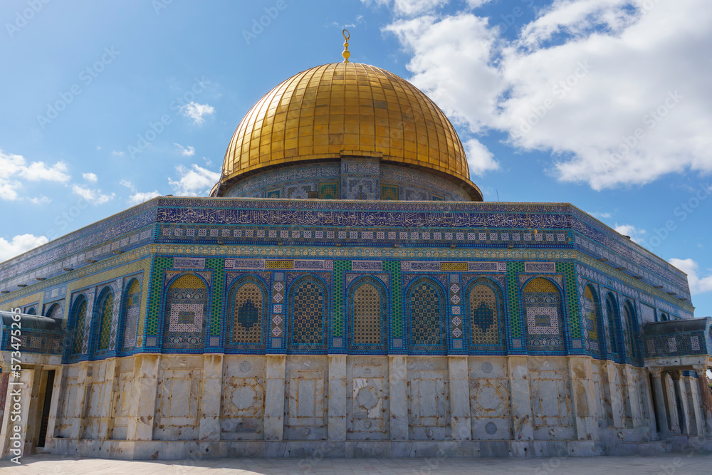Obraz premium The Dome of the rock, Al-Aqsa Mosque, Jerusalem old city, Palestine 