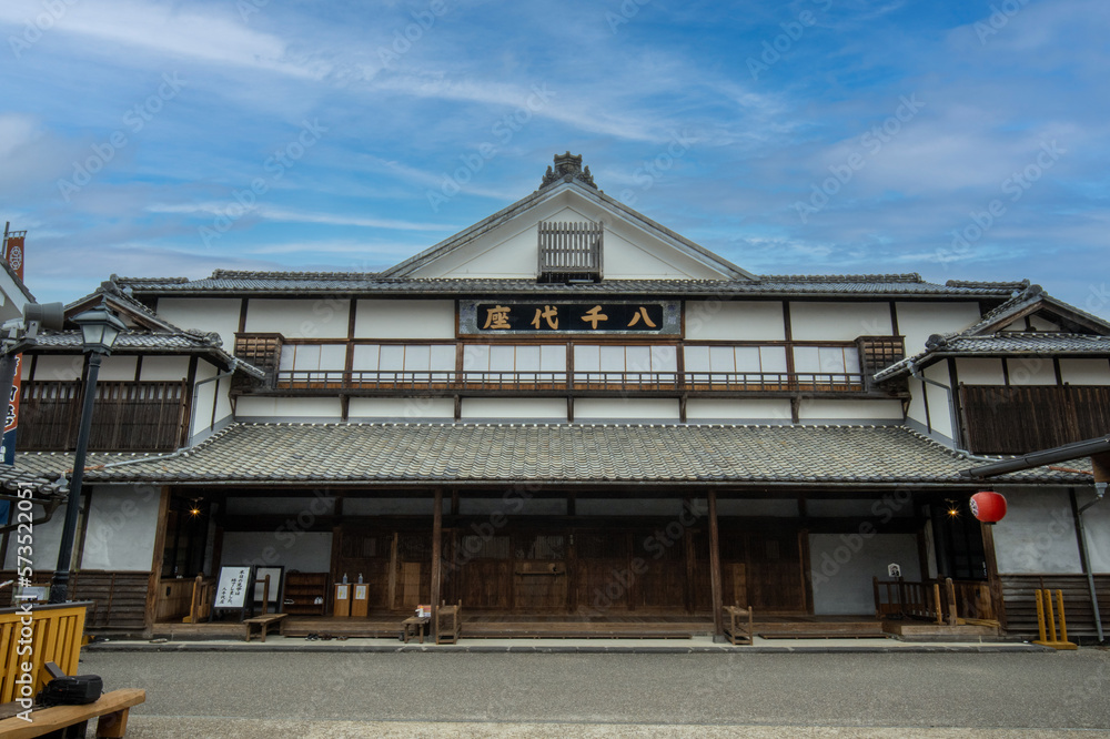日本の古い木造芝居小屋　八千代座