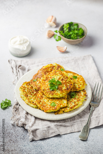 Green zucchini pancakes