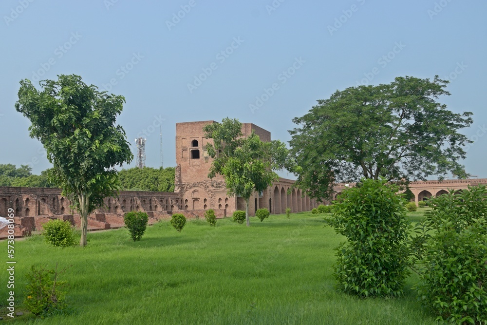 boundary wall of The Sarai of Nurmahal, Punjab